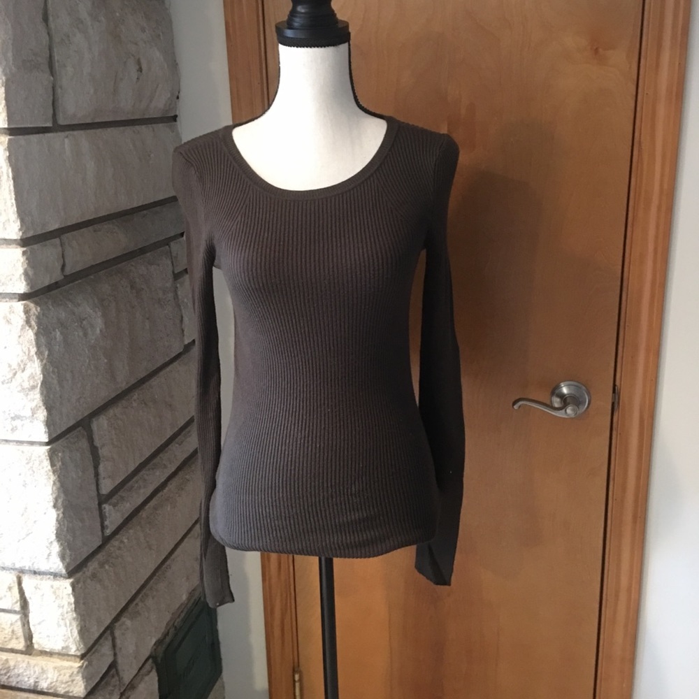 Versatile sweater